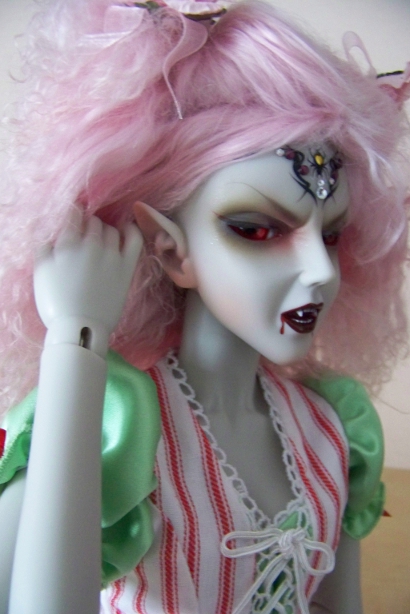 http://www.oddpla.net/blog/dolls/araminthe/default/100_5178.JPG