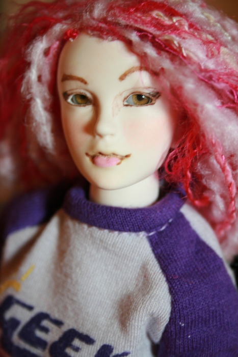 http://www.oddpla.net/blog/dolls/muses/ellery/IMG_6717.JPG
