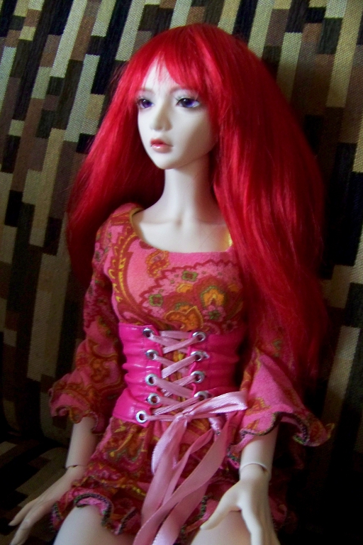 http://www.oddpla.net/blog/dolls/sarahhome/100_4610.JPG