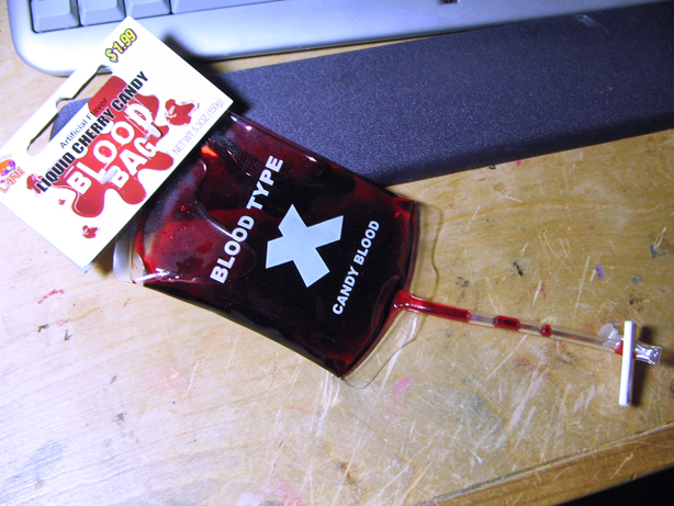 http://www.oddpla.net/blog/misc/bloodbag.jpg